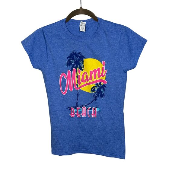 Miami Beach Tee Juniors Small V-Neck Short Sleeve Gildan Softstyle Ring Spun - Picture 1 of 7